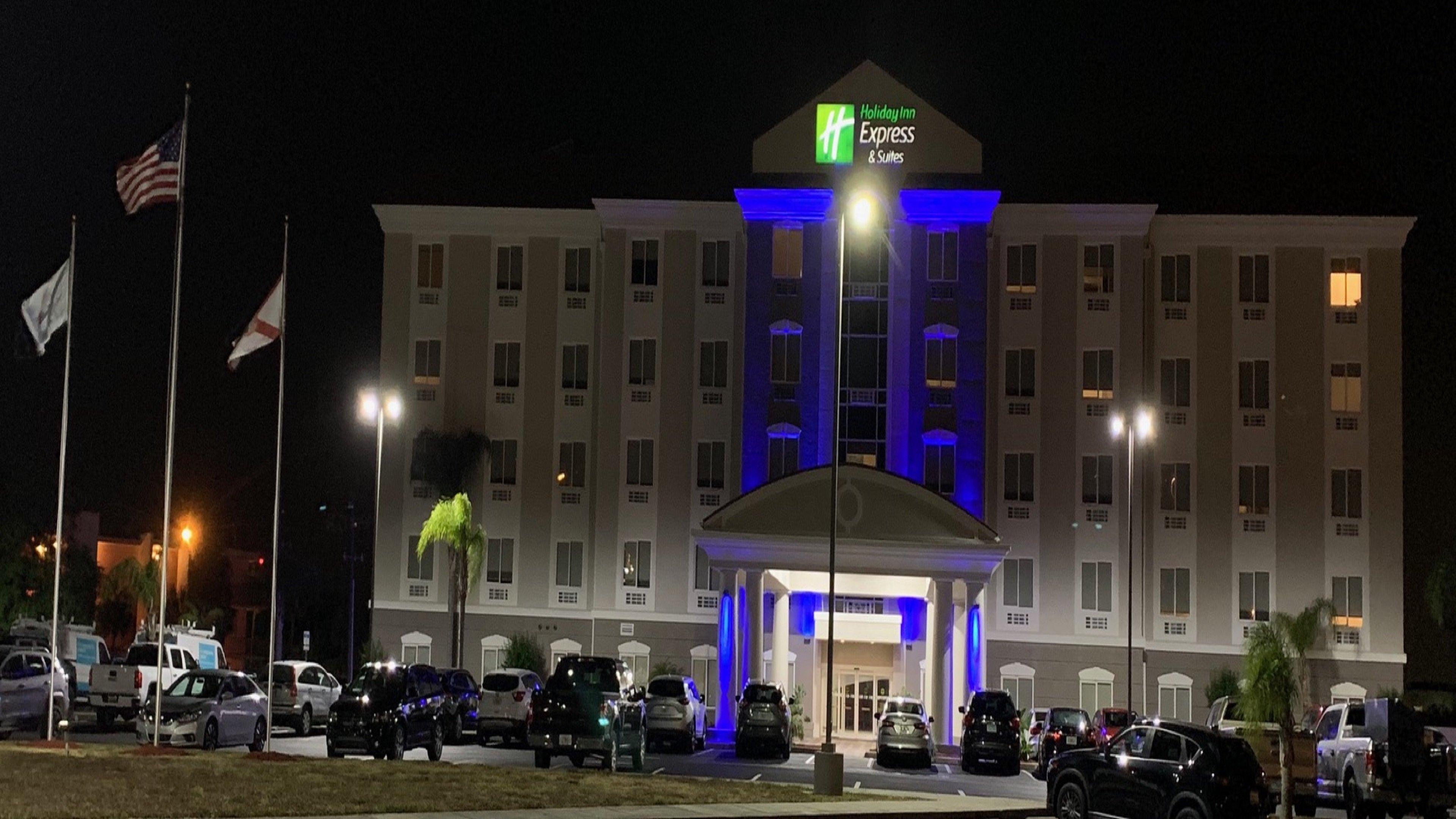 Holiday Inn Express Orlando - South Davenport By Ihg Exterior foto